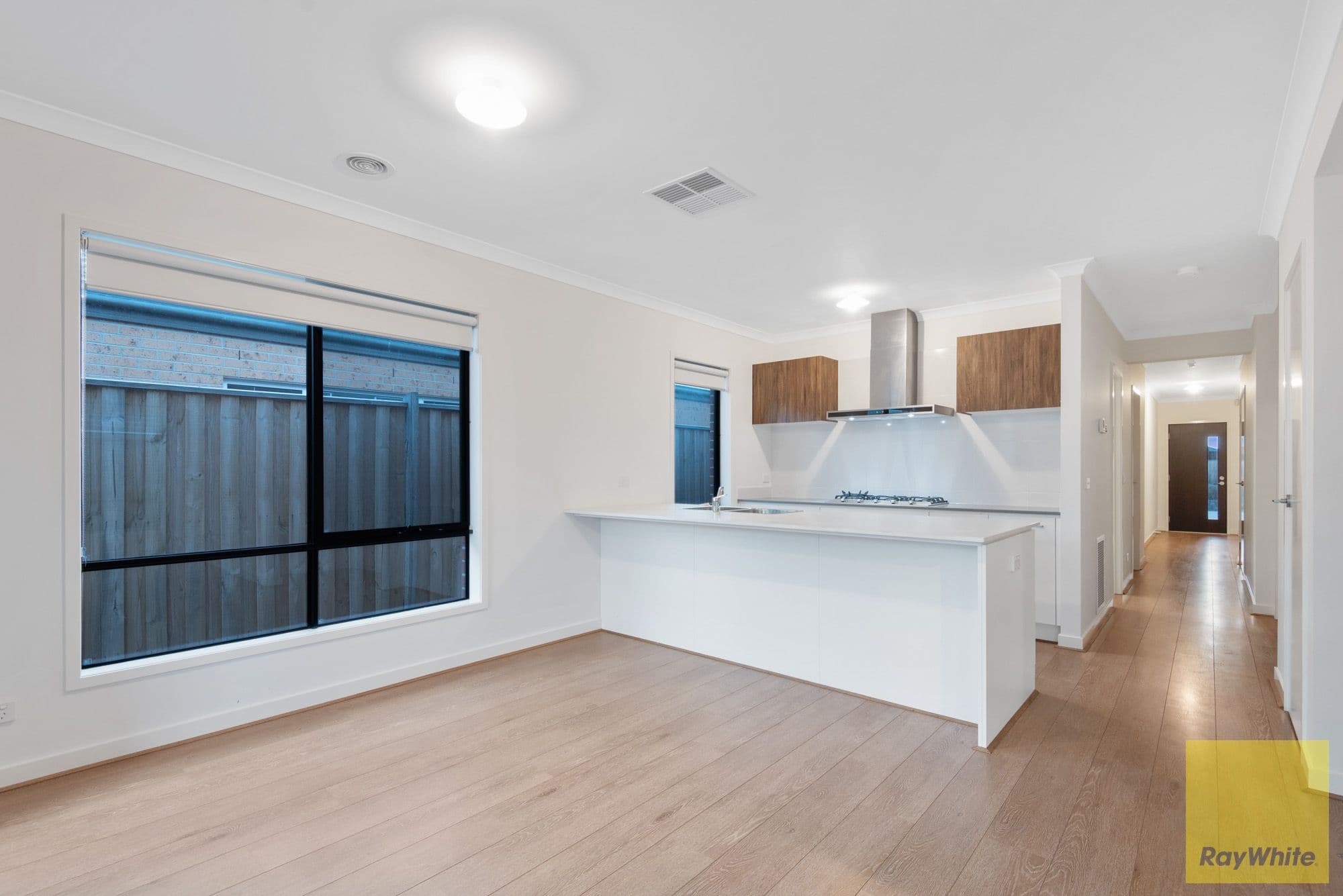 10 Midgard Street, Truganina VIC 3029, Truganina - Thumbnail 4