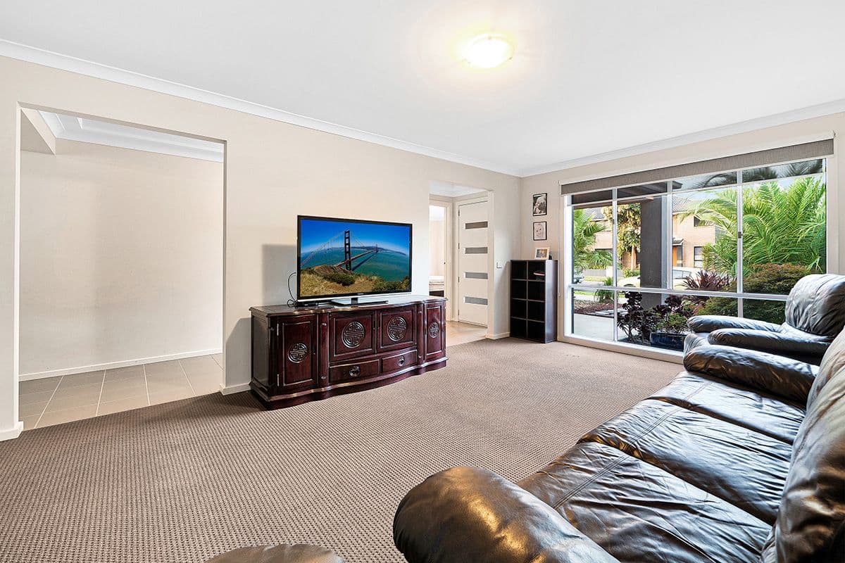 67 Thunderbolt Drive, Cranbourne East VIC 3977, Cranbourne East - Thumbnail 2