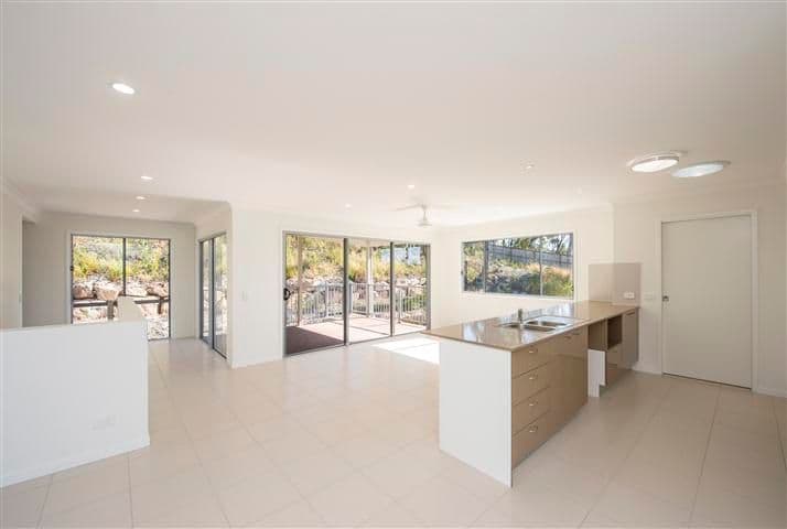 13 Carlsson Place, KIRKWOOD QLD 4680, Kirkwood - Thumbnail 2