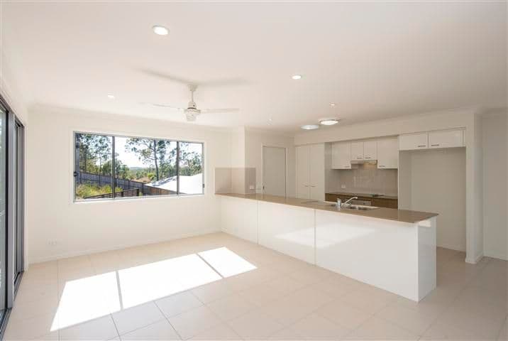 13 Carlsson Place, KIRKWOOD QLD 4680, Kirkwood - Thumbnail 3