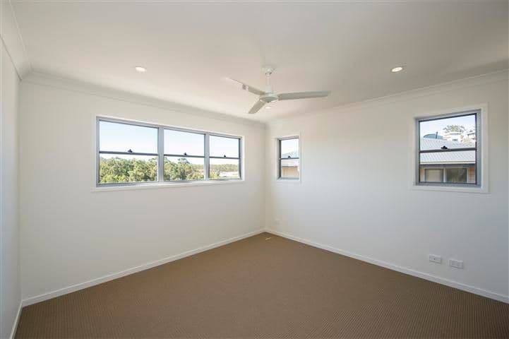 13 Carlsson Place, KIRKWOOD QLD 4680, Kirkwood - Thumbnail 5