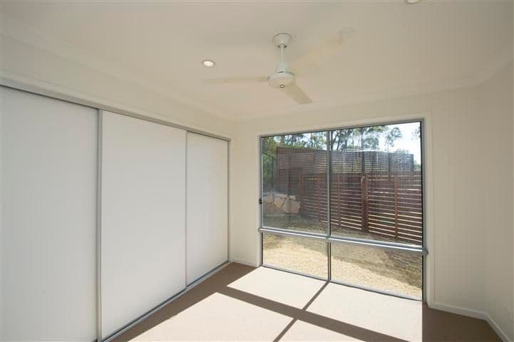13 Carlsson Place, KIRKWOOD QLD 4680, Kirkwood - Thumbnail 8