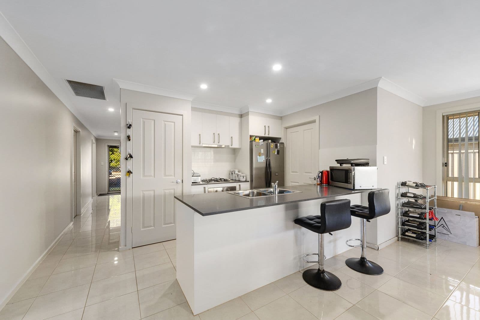 17 Daly Street, Wallaroo SA 5556, Wallaroo - Thumbnail 4
