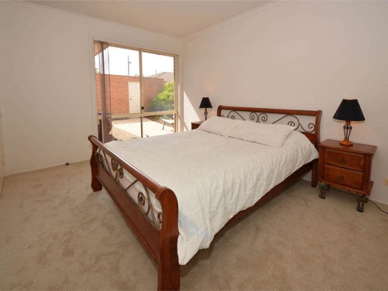 99 Pasley Street, SUNBURY VIC 3429, Sunbury - Thumbnail 4