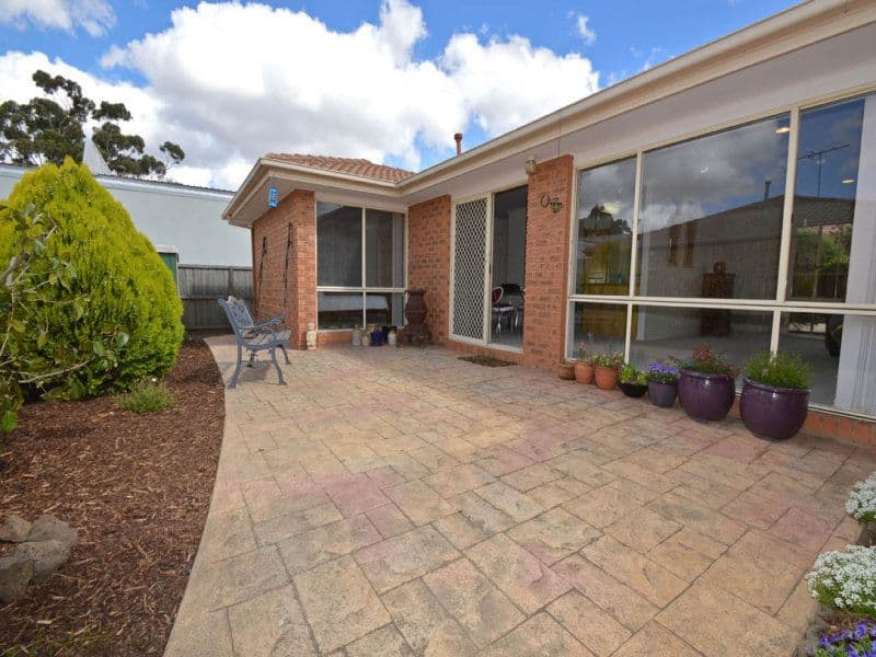 99 Pasley Street, SUNBURY VIC 3429, Sunbury - Thumbnail 5