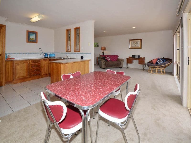 99 Pasley Street, SUNBURY VIC 3429, Sunbury - Thumbnail 8