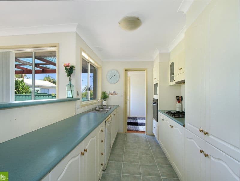 27 Poplar Avenue, Unanderra - Thumbnail 3