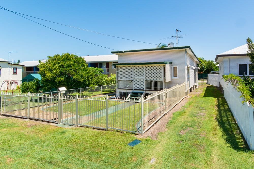3 Jamieson Street, Redcliffe QLD 4020, Redcliffe - Thumbnail 2