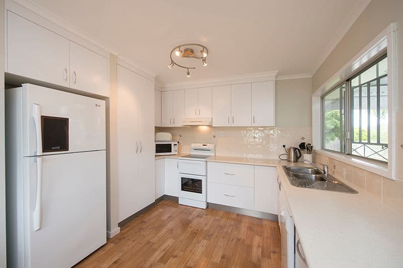 9 Amaroo Close, GLEN EDEN QLD 4680, Glen Eden - Image 1