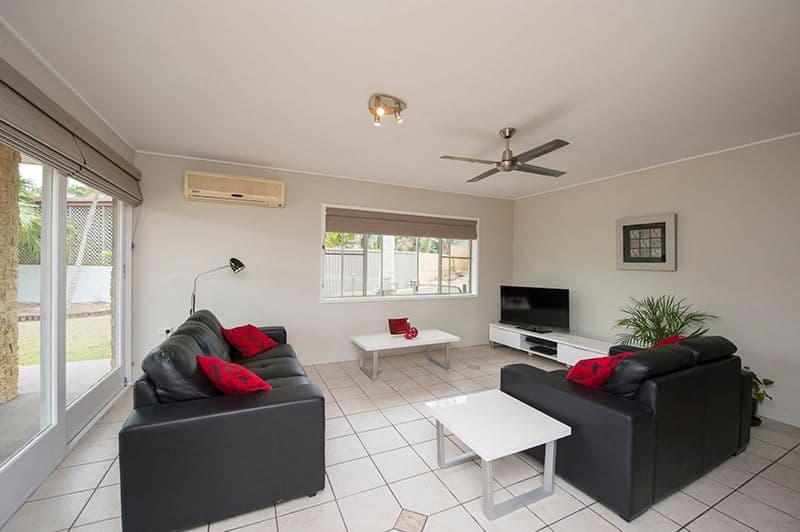 9 Amaroo Close, GLEN EDEN QLD 4680, Glen Eden - Thumbnail 2