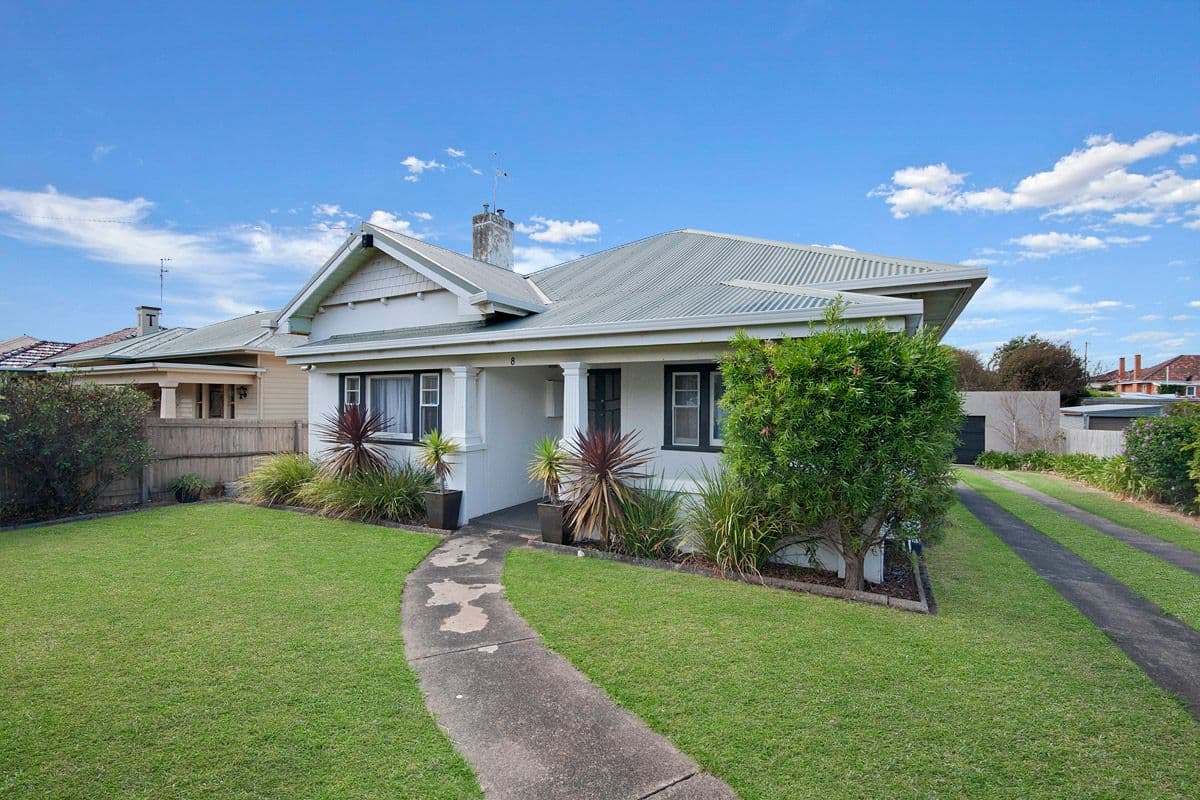 8 McConnell Street, WARRNAMBOOL VIC 3280, Warrnambool - Image 1