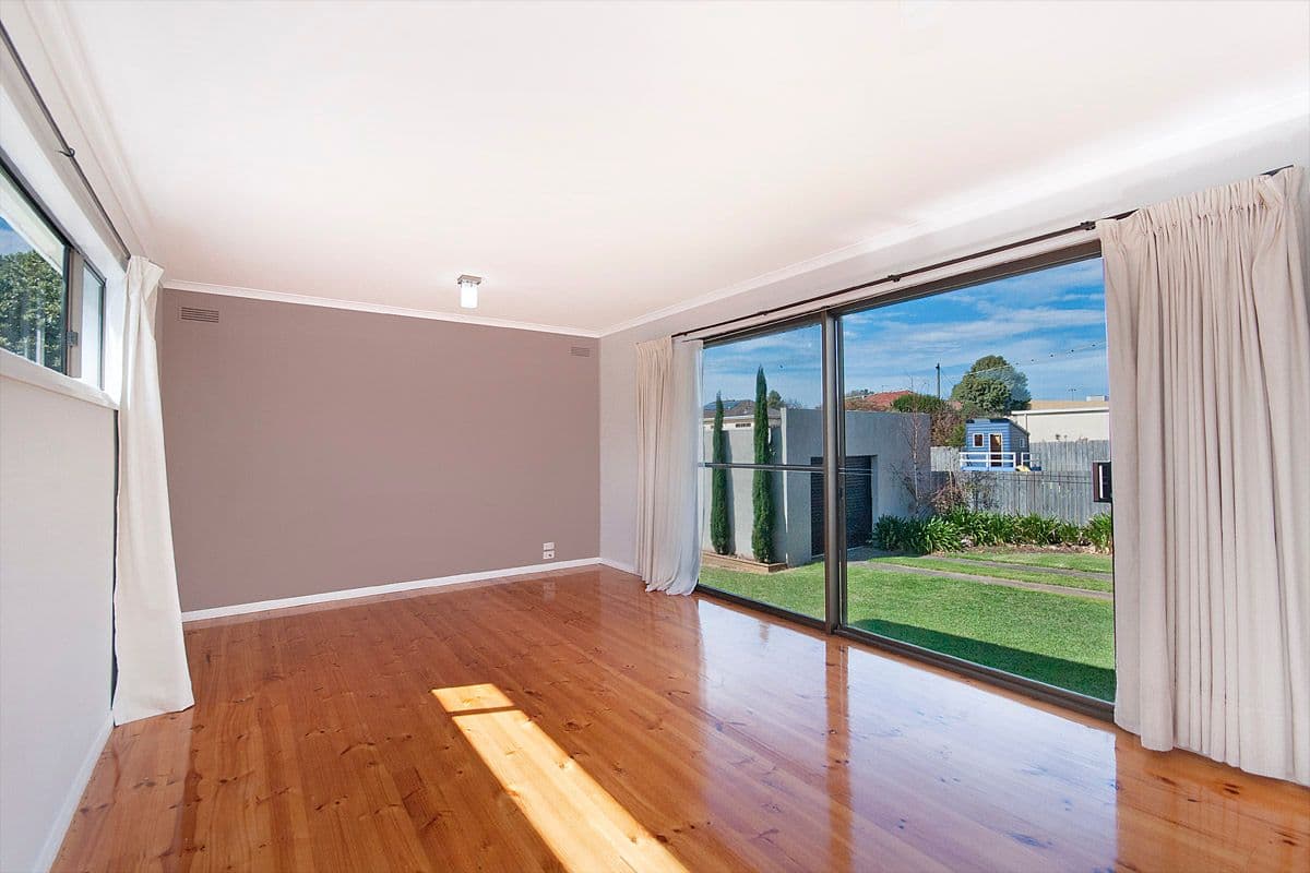 8 McConnell Street, WARRNAMBOOL VIC 3280, Warrnambool - Thumbnail 6