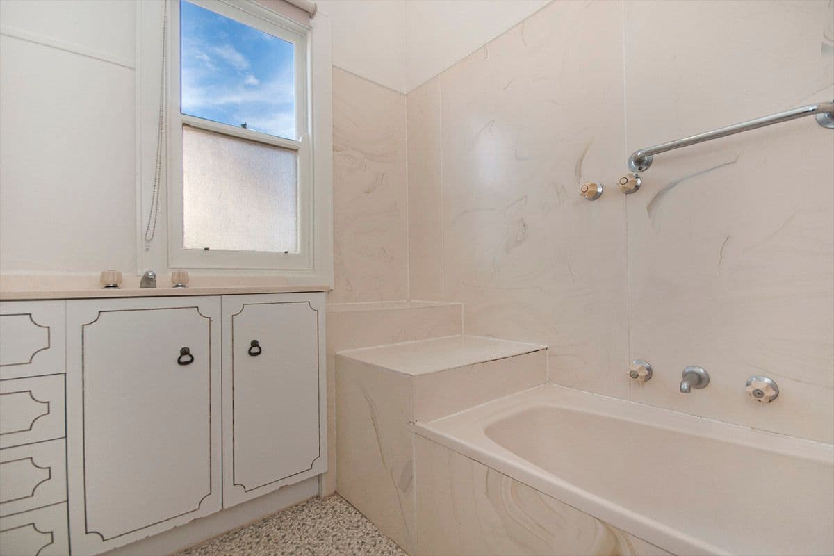 8 McConnell Street, WARRNAMBOOL VIC 3280, Warrnambool - Thumbnail 7