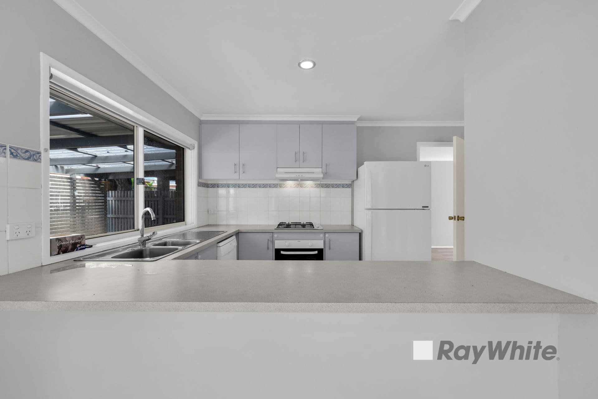 4 Maldon Court, Narre Warren VIC 3805, Narre Warren - Thumbnail 3