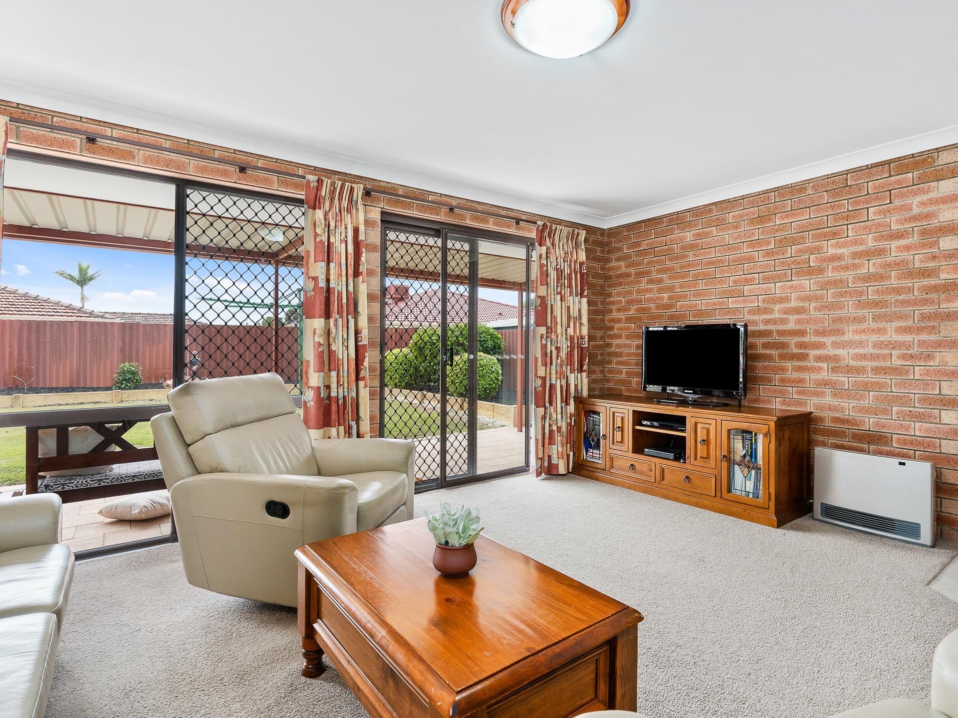 9 Deschamp Road, Noranda WA 6062, Noranda - Thumbnail 4