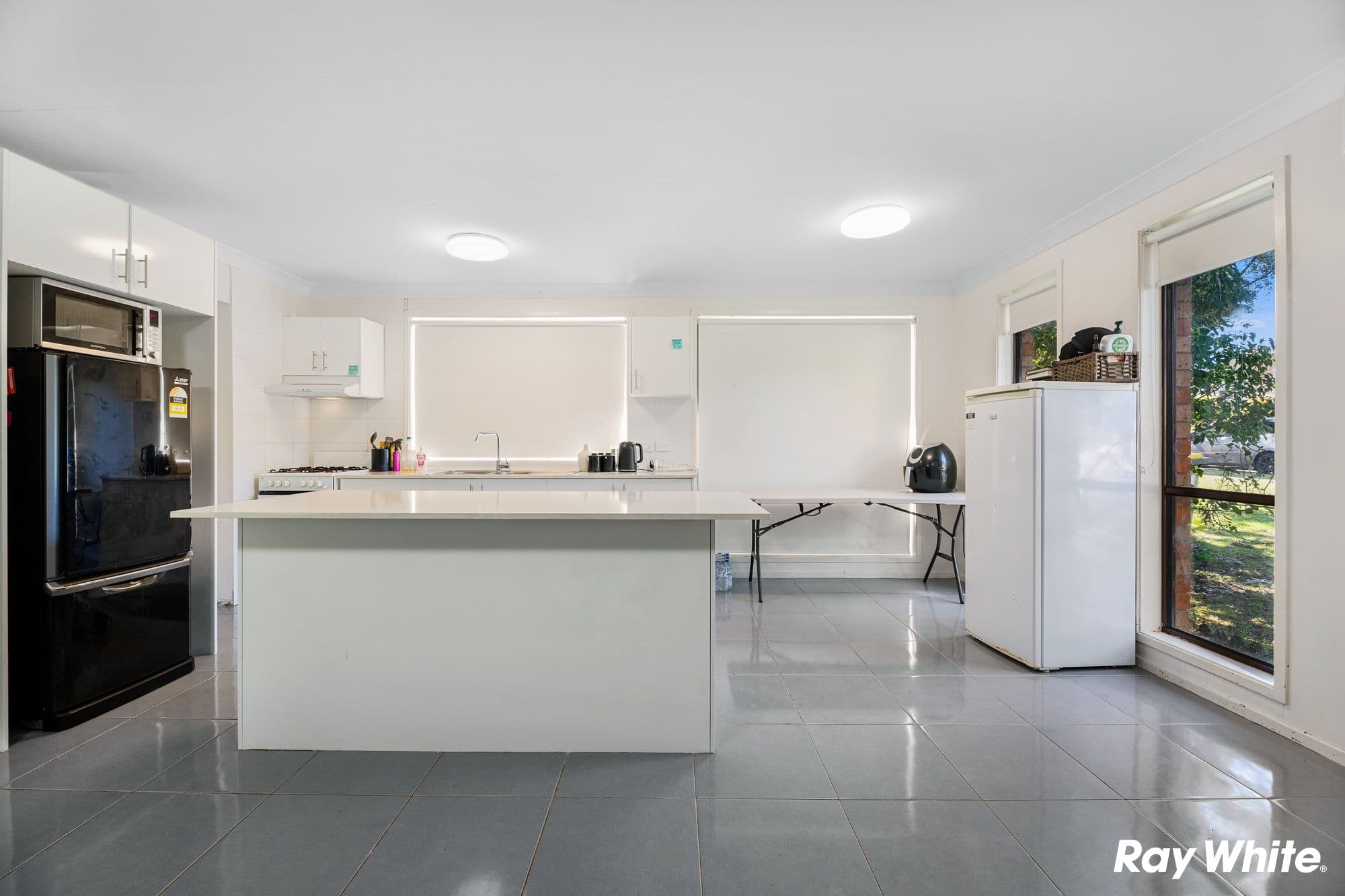 10 & 10A Raupach Street, Dean Park NSW 2761, Dean Park - Thumbnail 2
