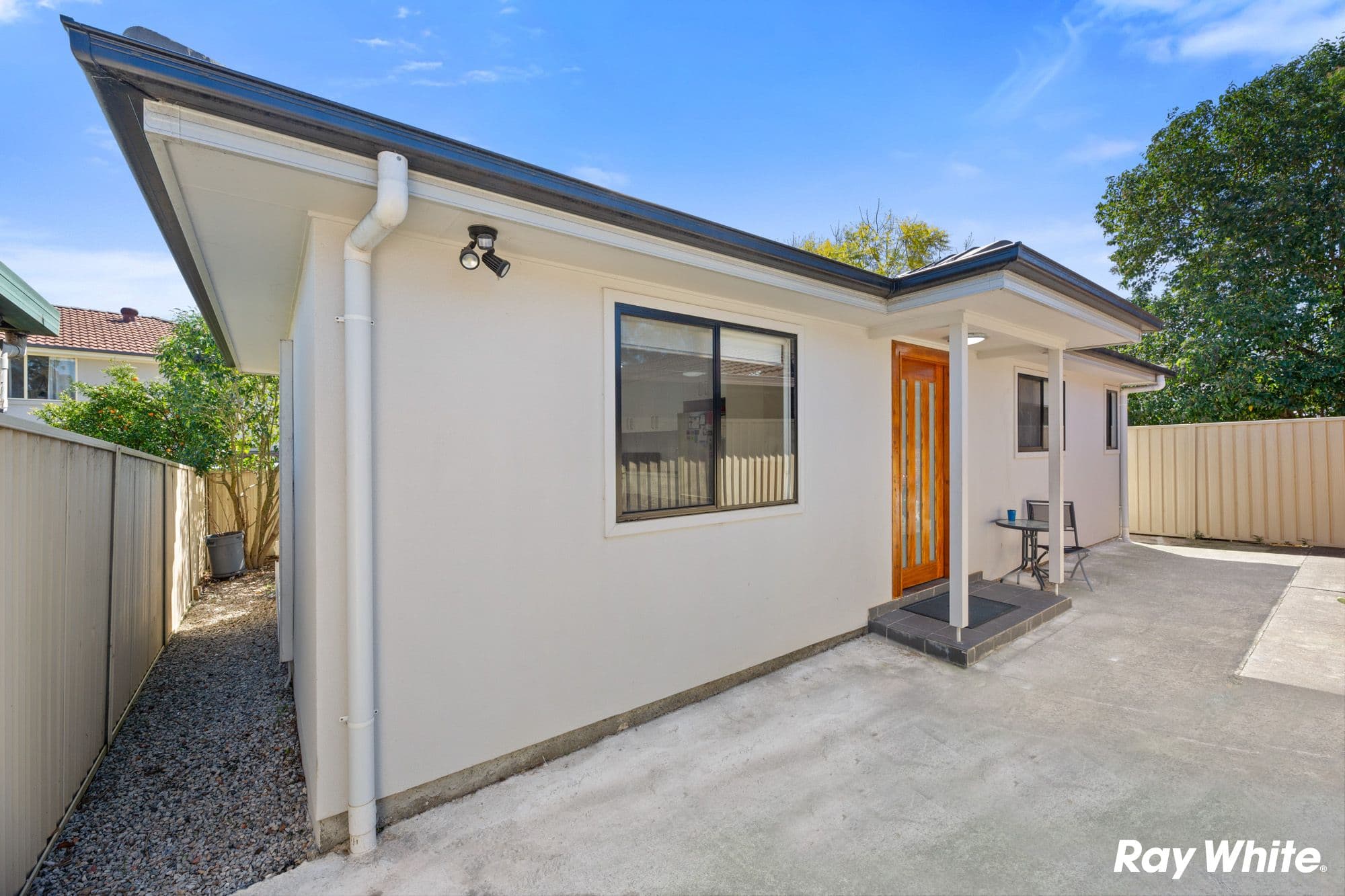 10 & 10A Raupach Street, Dean Park NSW 2761, Dean Park - Thumbnail 8