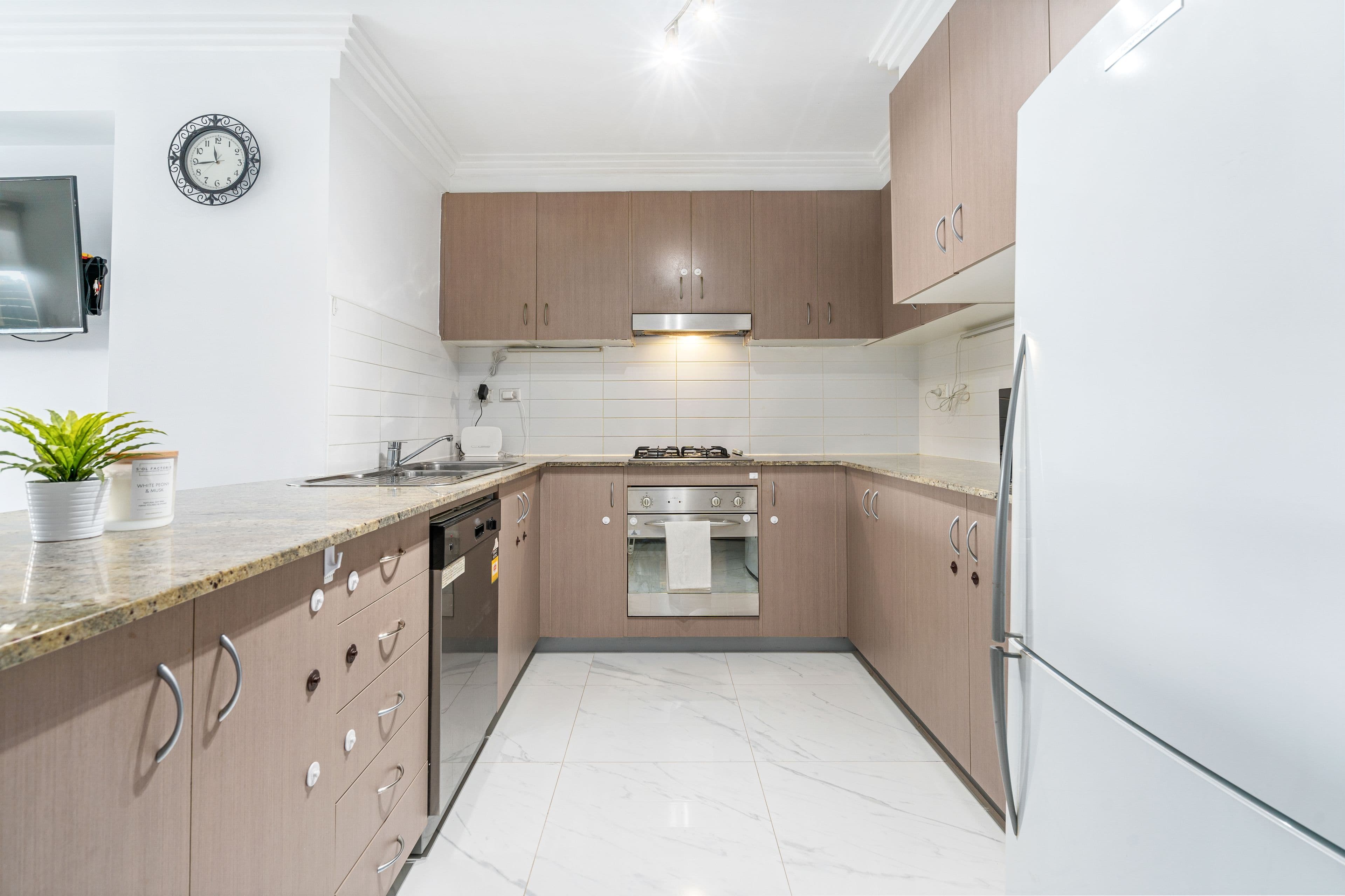 360-364 The Horsley Drive, Fairfield NSW 2165, Fairfield - Thumbnail 4