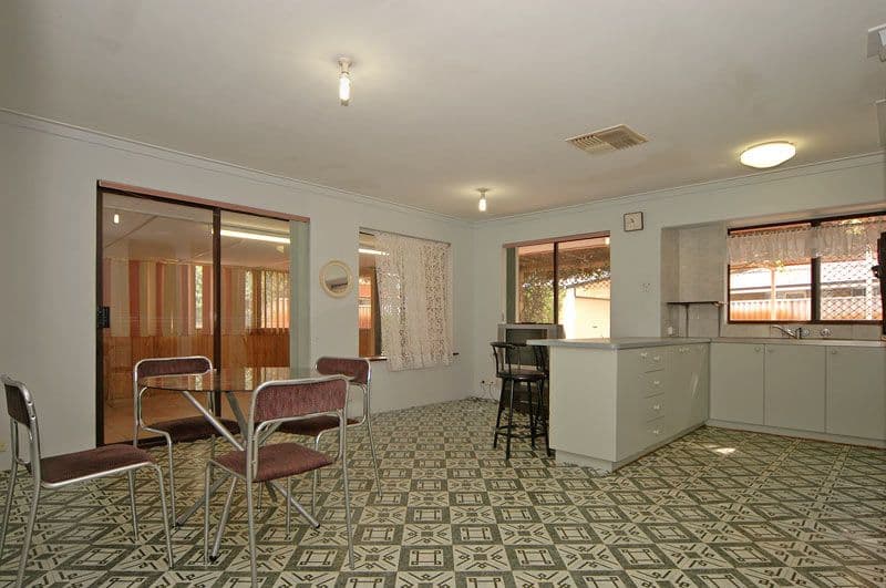 7 Congo Place, BEECHBORO WA 6063, Beechboro - Thumbnail 4