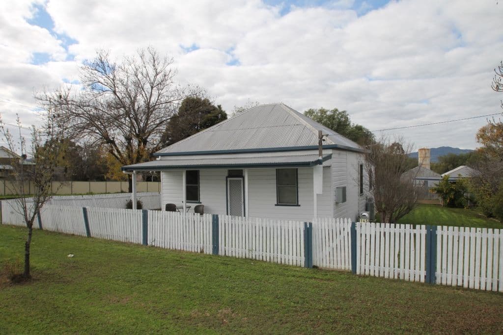 145 Hawker Street, Quirindi NSW 2343, Quirindi - Image 1