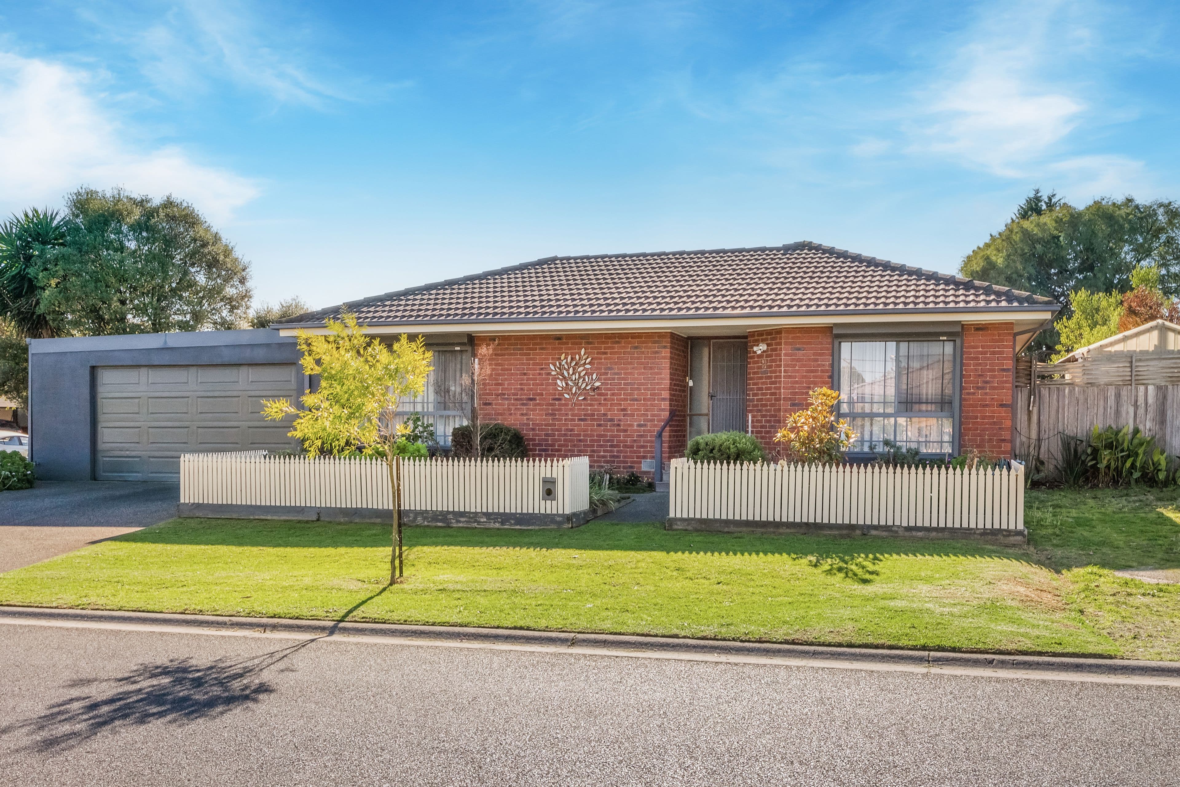 11 Denham Crescent, Cranbourne North VIC 3977, Cranbourne North - Image 1