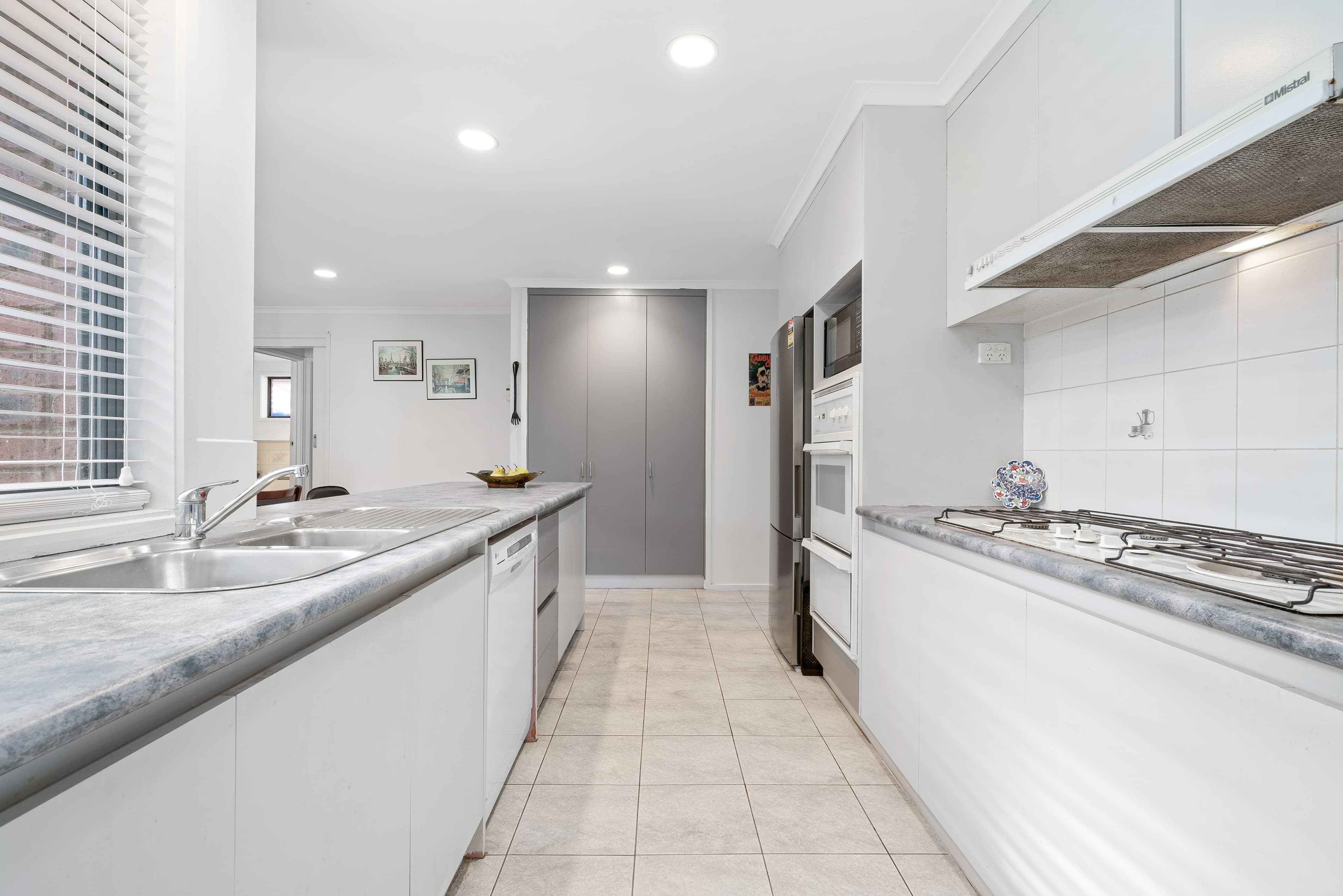 11 Denham Crescent, Cranbourne North VIC 3977, Cranbourne North - Thumbnail 7