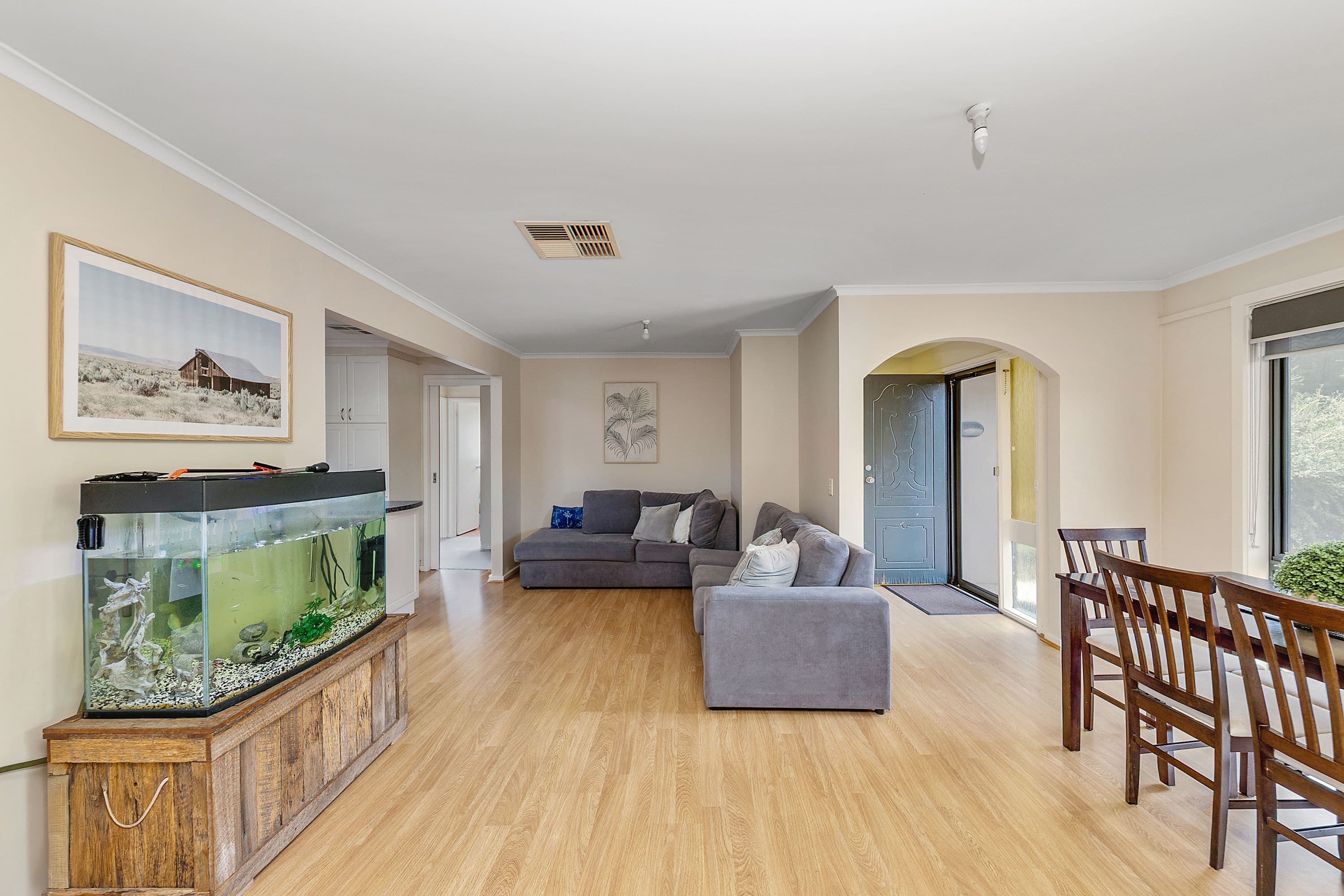 82 Chuculba Crescent, Giralang ACT 2617, Giralang - Thumbnail 6