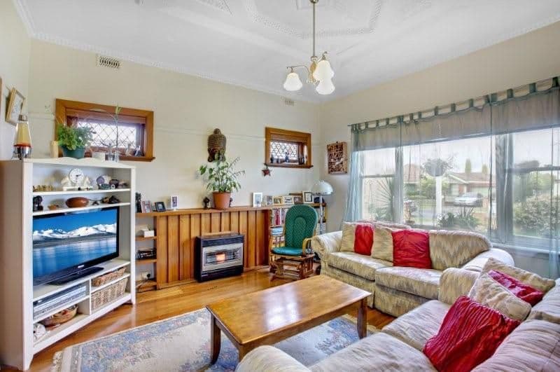 2 Irma Grove, PASCOE VALE VIC 3044, Pascoe Vale - Thumbnail 3