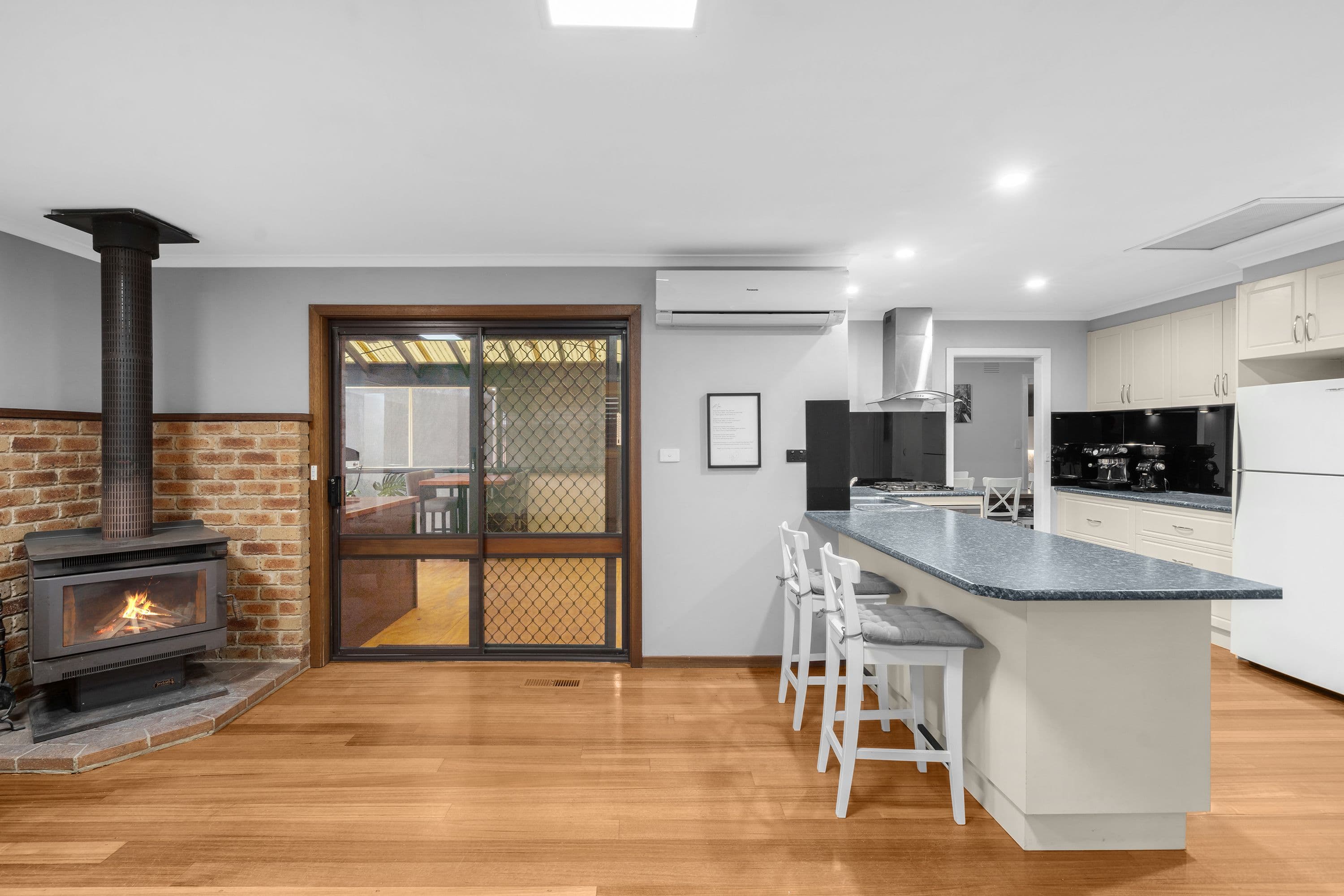 9 Victory Avenue, Wandin North VIC 3139, Wandin North - Thumbnail 6