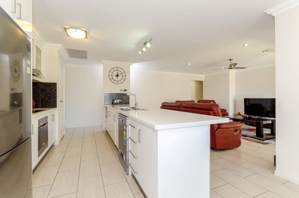 22 Spence Court, Kirkwood QLD 4680, Kirkwood - Thumbnail 4