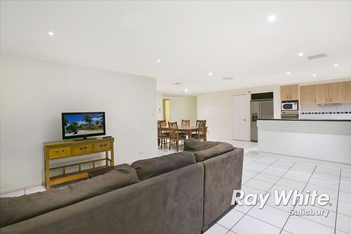 10 Earl Court, ANDREWS FARM SA 5114, Andrews Farm - Thumbnail 4