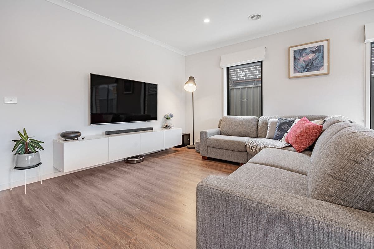 45 Debonair Parade, Craigieburn VIC 3064, Craigieburn - Thumbnail 4