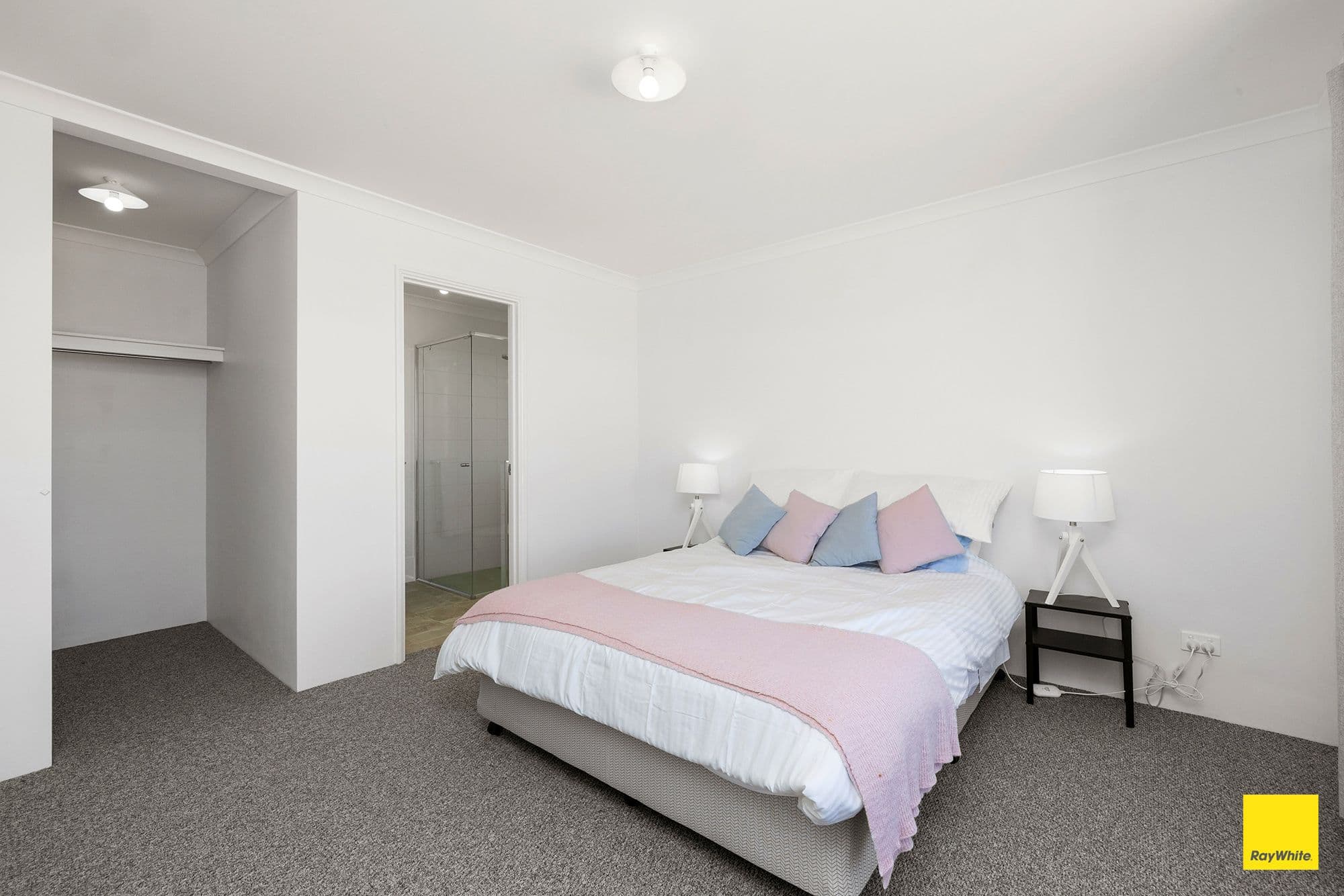 38 SEAVIEW Drive, Karakin WA 6044, Karakin - Thumbnail 5