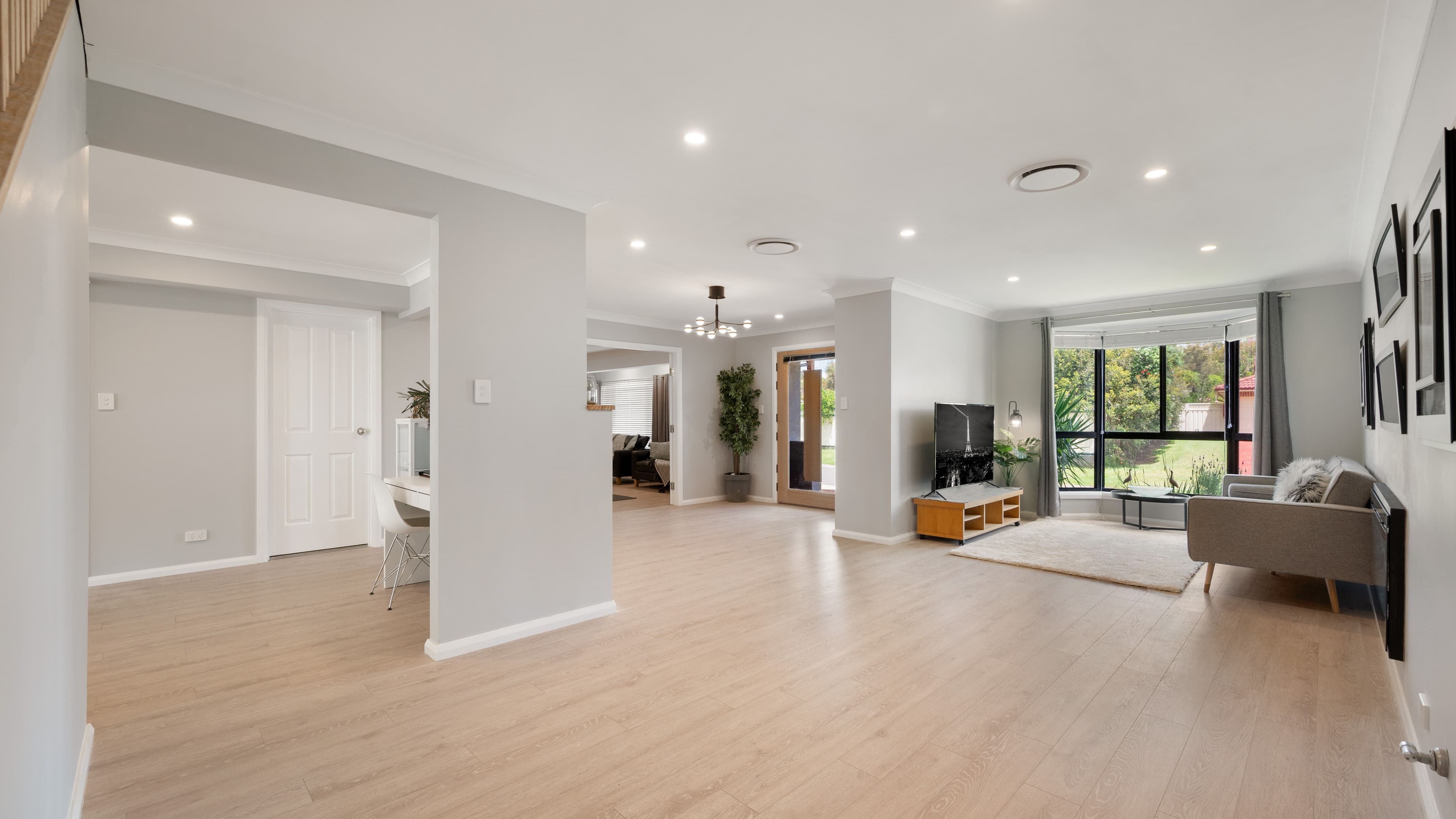 4 Wollabi Crescent, Glenmore Park NSW 2745, Glenmore Park - Thumbnail 3