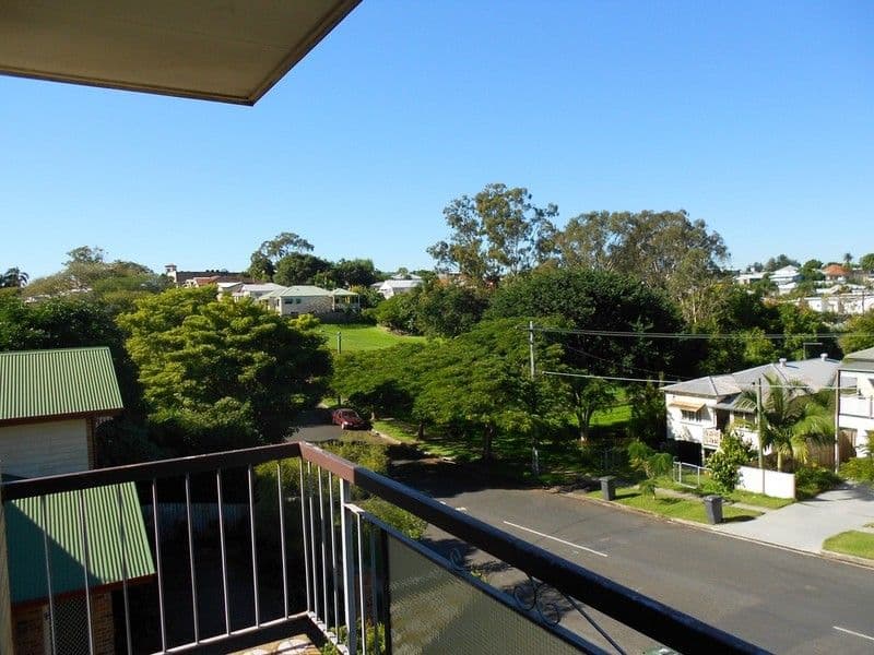 59 Swinburne Street, LUTWYCHE QLD 4030, Lutwyche - Thumbnail 3