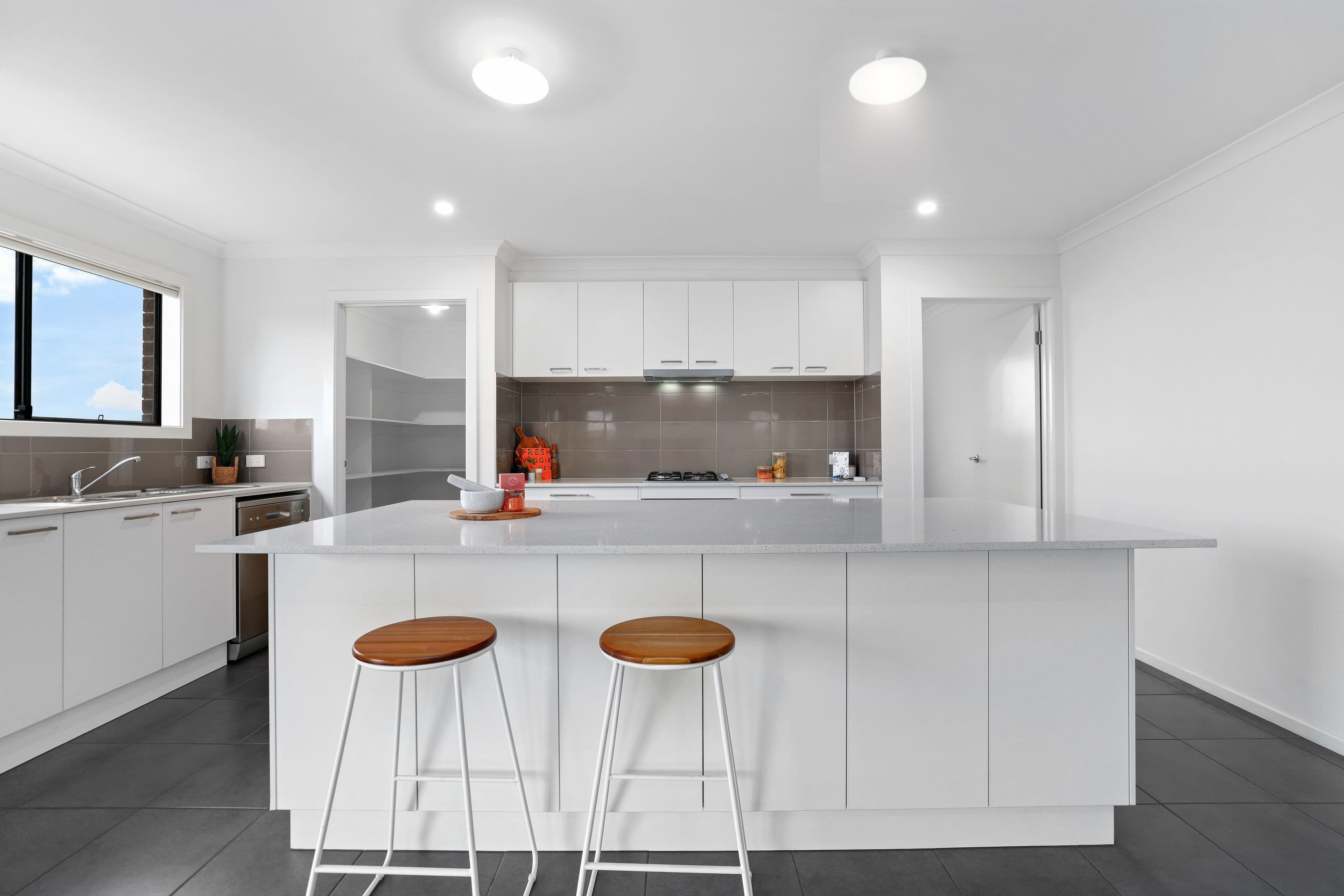 36 Wedmore Crescent, Sunbury VIC 3429, Sunbury - Thumbnail 2