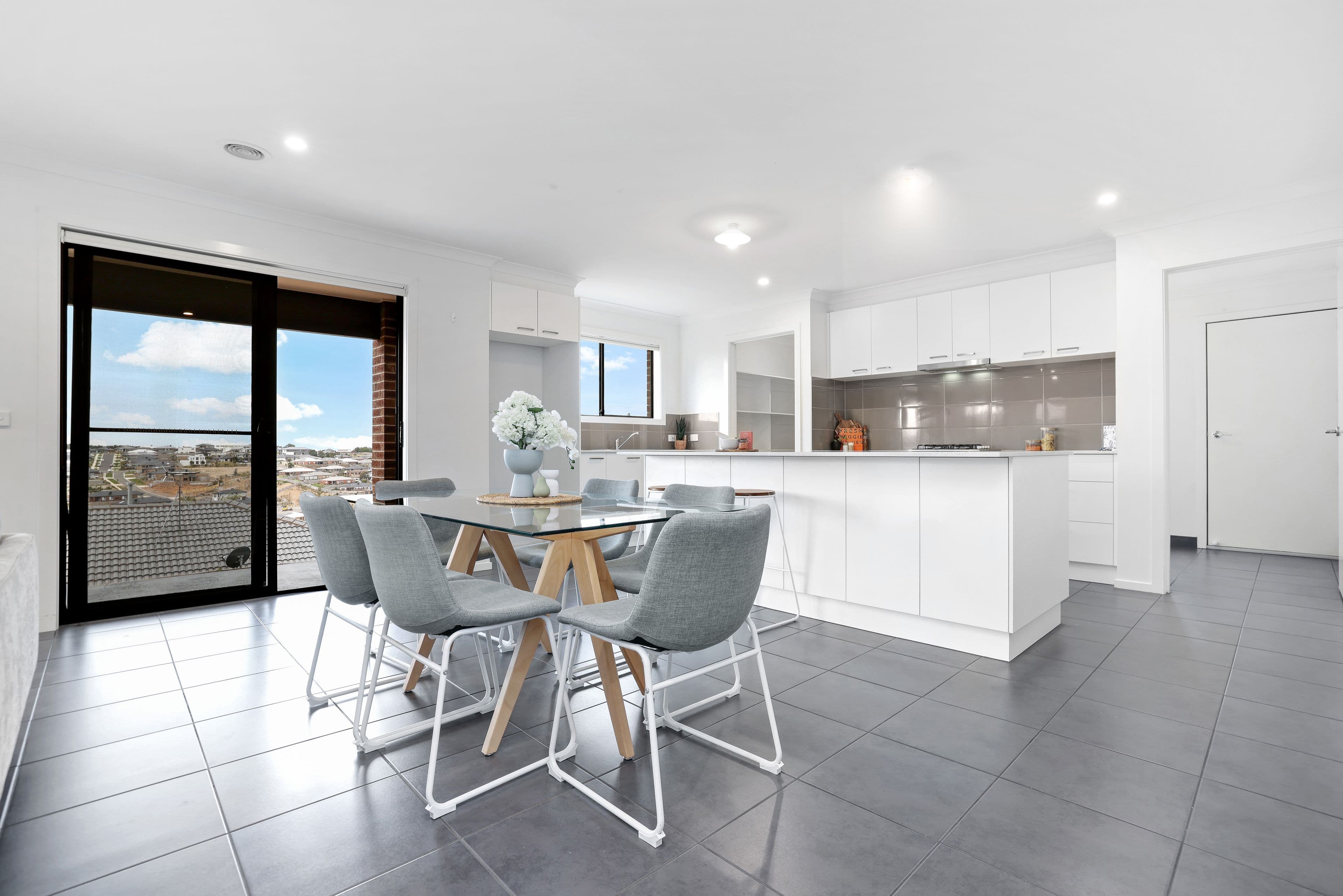 36 Wedmore Crescent, Sunbury VIC 3429, Sunbury - Thumbnail 4