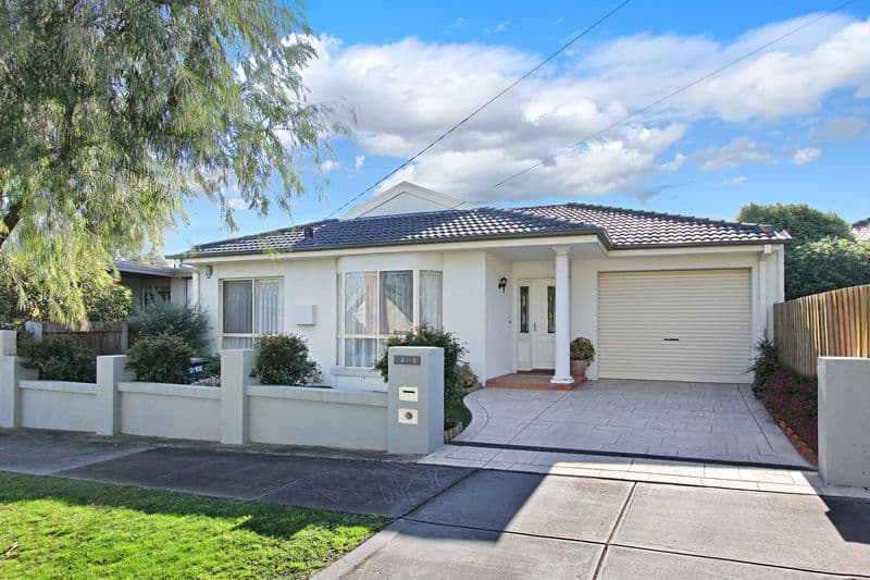 102 Stanley Avenue, MOUNT WAVERLEY VIC 3149, Mount Waverley - Image 1