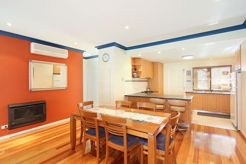 102 Stanley Avenue, MOUNT WAVERLEY VIC 3149, Mount Waverley - Thumbnail 4