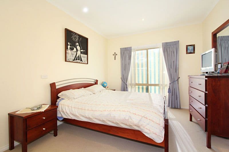 102 Stanley Avenue, MOUNT WAVERLEY VIC 3149, Mount Waverley - Thumbnail 5