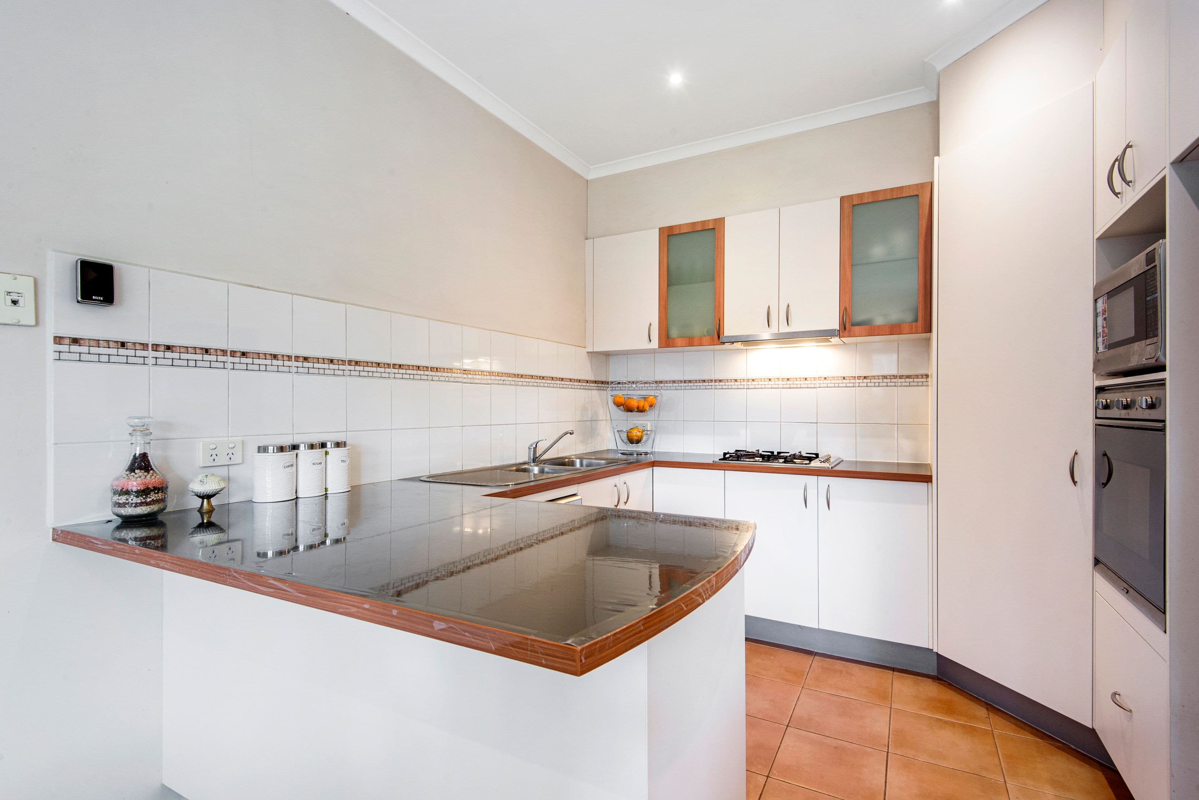 7 Hummingbird Place, South Morang VIC 3752, South Morang - Thumbnail 2