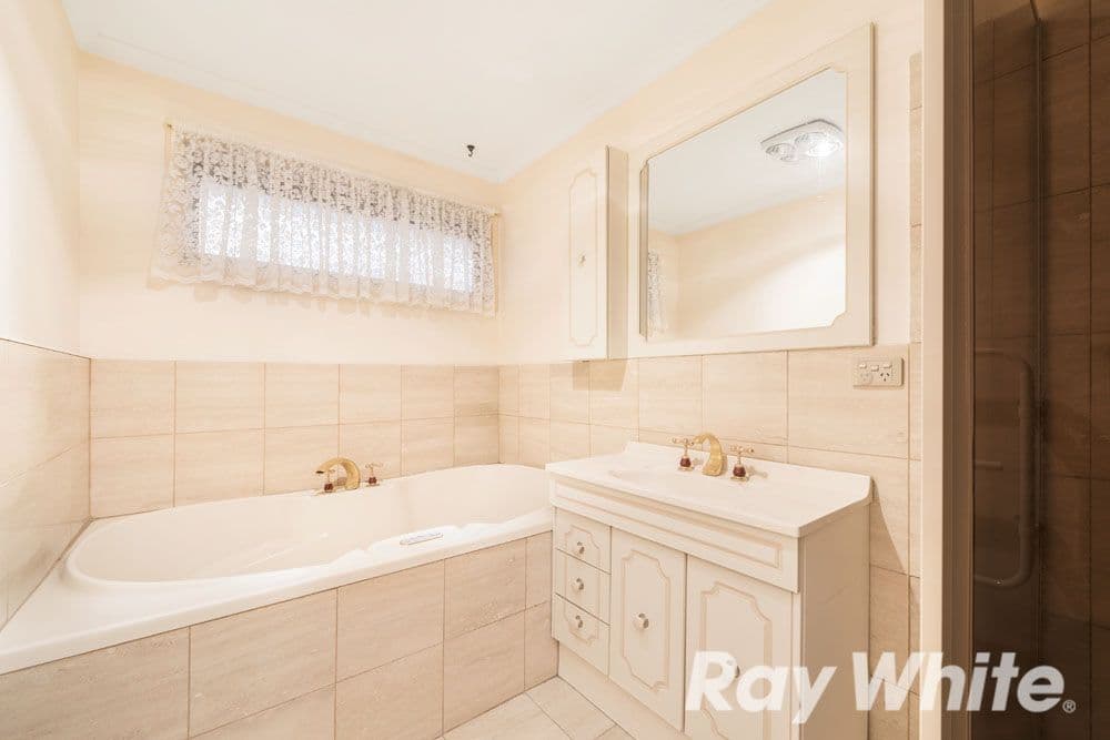 6 Nina Place, Wantirna VIC 3152, Wantirna - Thumbnail 6