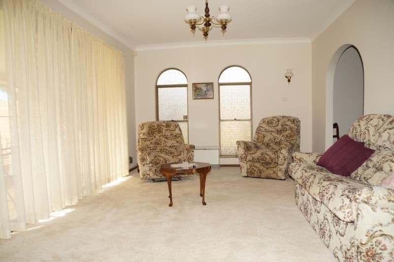 14 Sturt Circle, DUBBO NSW 2830, Dubbo - Thumbnail 6