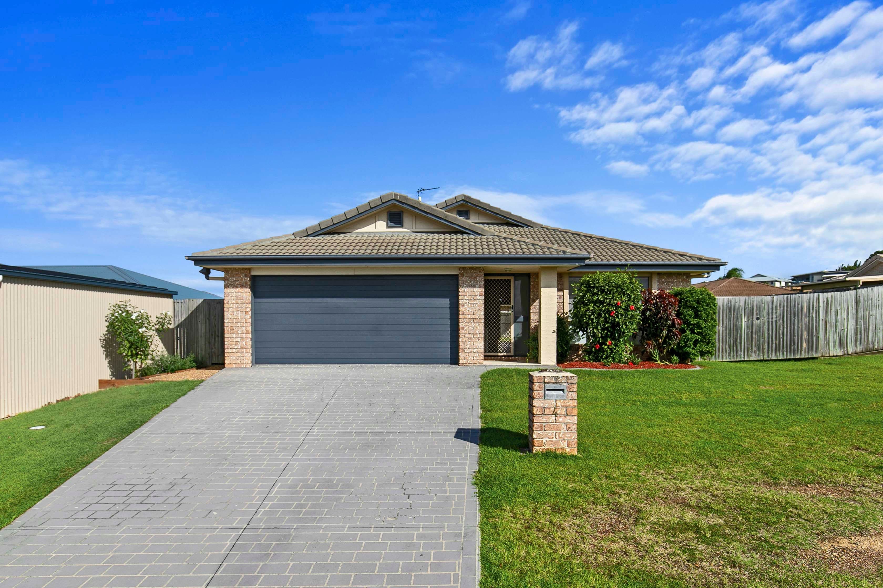 4 Teresa Street, Nikenbah QLD 4655, Nikenbah - Image 1