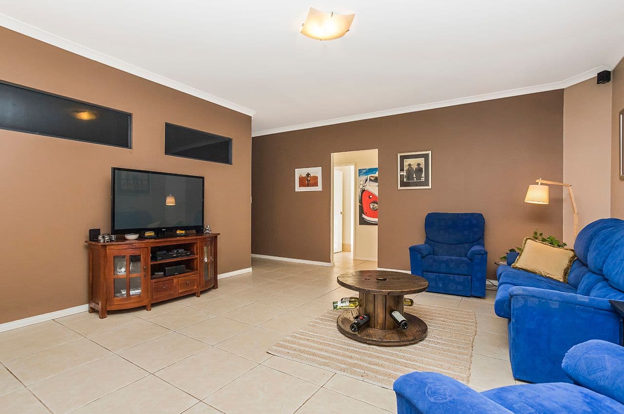 16 Monet Drive, Ashby WA 6065, Ashby - Thumbnail 6