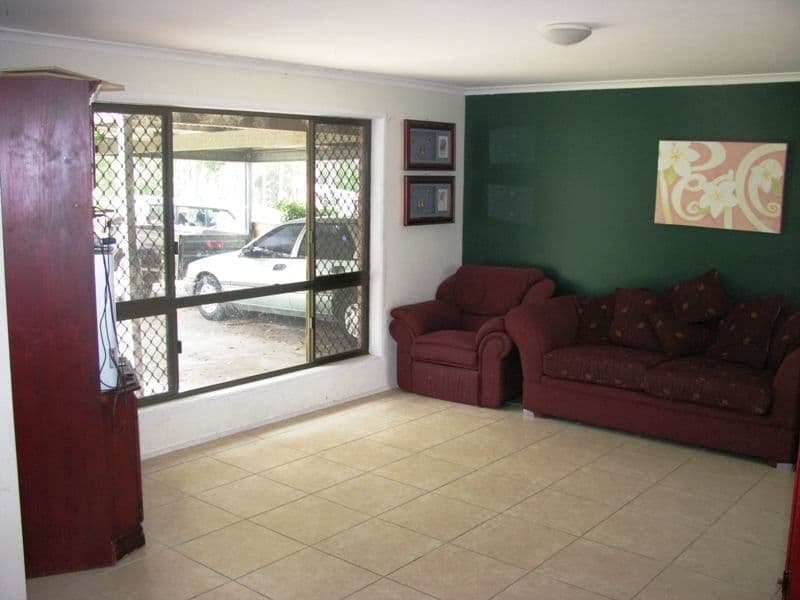 18 Winston Street, YAMANTO QLD 4305, Yamanto - Thumbnail 2