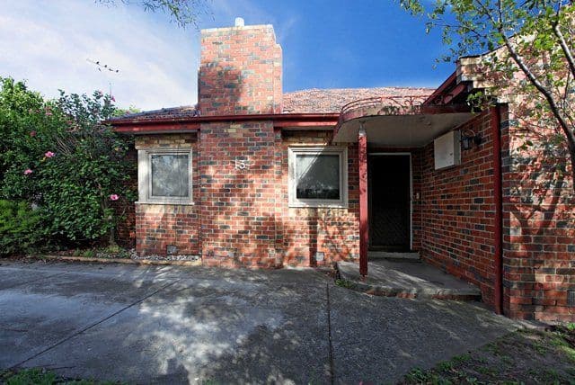 13 Cheddar Road, RESERVOIR VIC 3073, Reservoir - Thumbnail 2