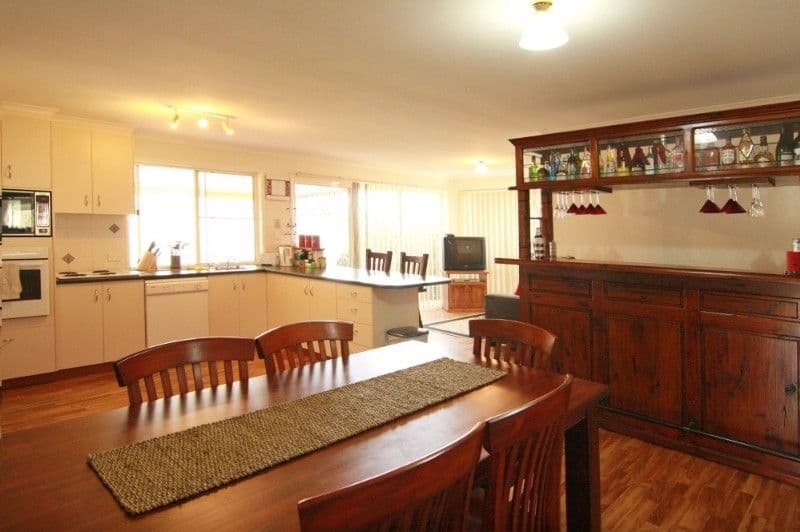 116 Wuth Street, DARLING HEIGHTS QLD 4350, Darling Heights - Thumbnail 2