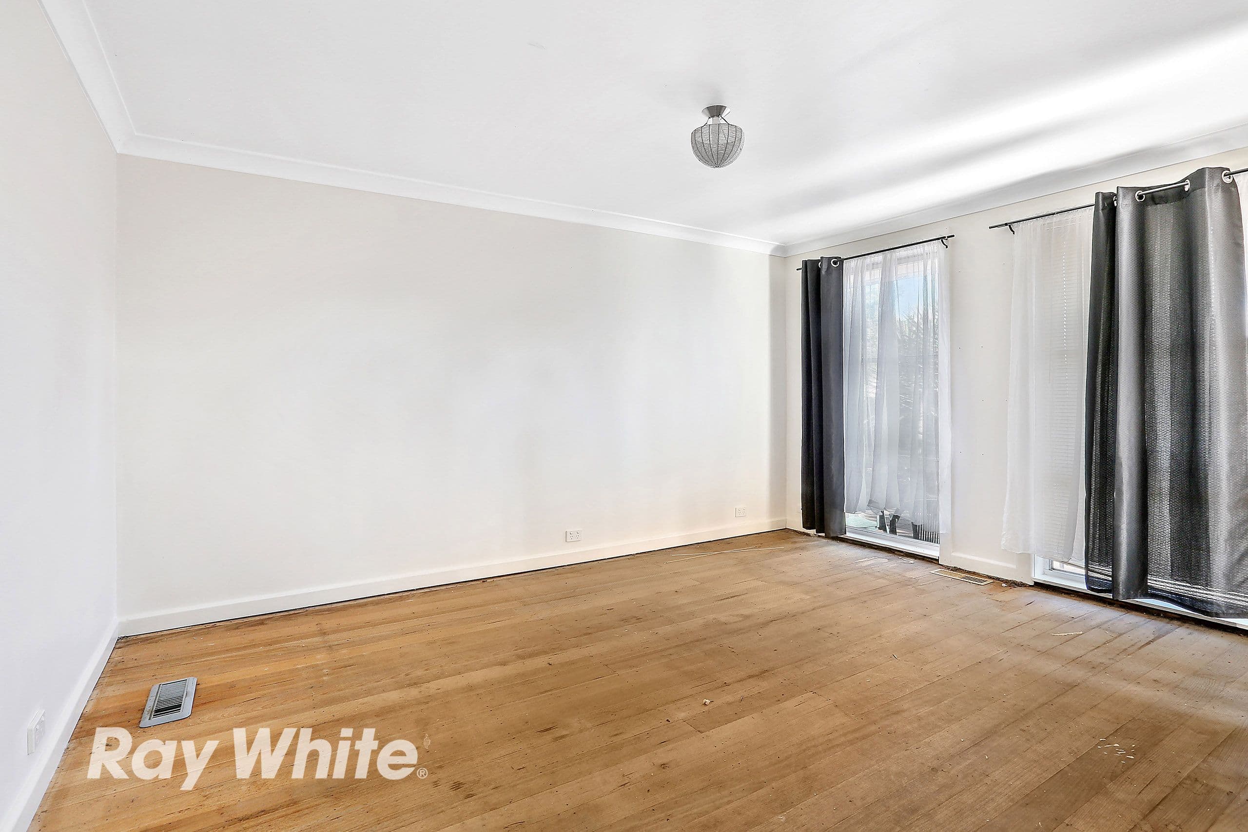 8 Kosciusko Avenue, Corio VIC 3214, Corio - Thumbnail 2