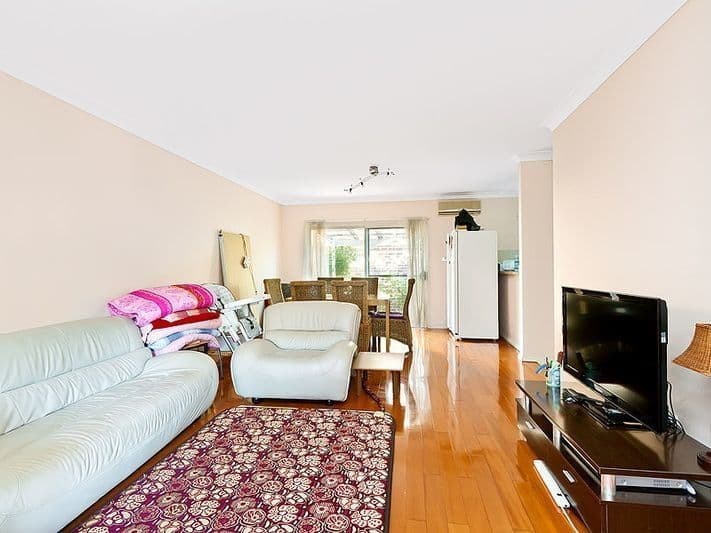 16 Brunswick Avenue, Liberty Grove - Thumbnail 2